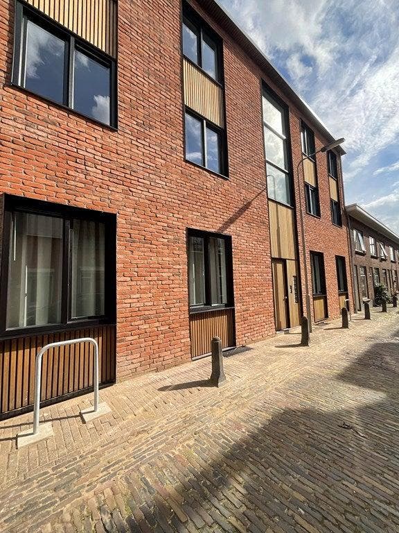 Te huur: Appartement West-Peterstraat in Arnhem, Huizen en Kamers, Huizen te huur, Gelderland, Appartement
