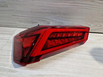 SEAT CUPRA BORN 2022- LED 10E945095 Achterlicht Links, Auto-onderdelen, Verzenden, Gebruikt