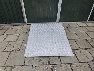 Oprijplaat voor koel- en vriescel 90 x 104 x 16 cm, Nieuw in verpakking, Koelen en Vriezen