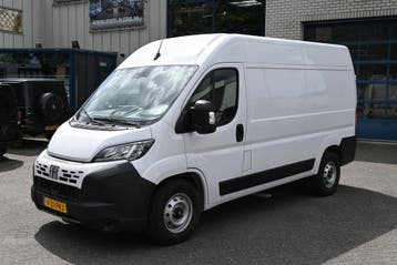 Fiat Ducato L2H2 2.2 MultiJet 140 pk 3.5t, Gebruikt, Euro 6, Wit, Lease