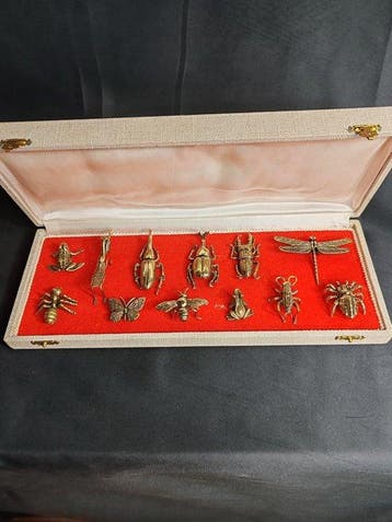 Messensteun (12) - Metaal - Insecten, Antiek en Kunst
