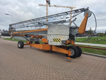 Cattaneo CM71 - 24 meter bouwkraan, Hijswerktuig