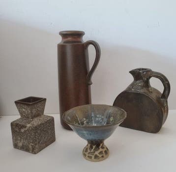 Vaas (4) - Steengoed, Aardewerk, Majolica -