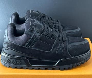 Louis Vuitton Trainer Maxi | Black, Zwart, Nieuw, Ophalen of Verzenden, Sneakers of Gympen