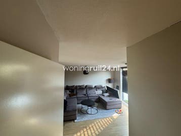 Woningruil - Sint-Truidenstraat 11 - 3 kamers en Amsterdam, Amsterdam