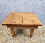 Bijzettafel - Vurenhout - Bijzettafel - geometrisch