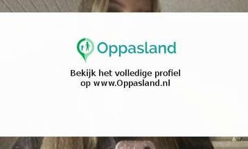 Ik ben Nomi, 20 jaar oud en ik zoek oppaswerk in Hilversum.