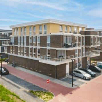 Appartement in Almere gevonden voor €1650,- pm, Huizen en Kamers, Huizen te huur, Direct bij eigenaar, Almere, Appartement, Almere