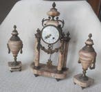 Klok en garnituur set (3) - Antiek - Verguld brons -, Antiek en Kunst