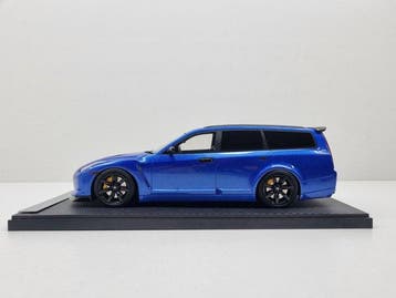 Ivy Merit 1:18 - Modelauto - Nissan Stagea GTR R35 - Limited, Nieuw