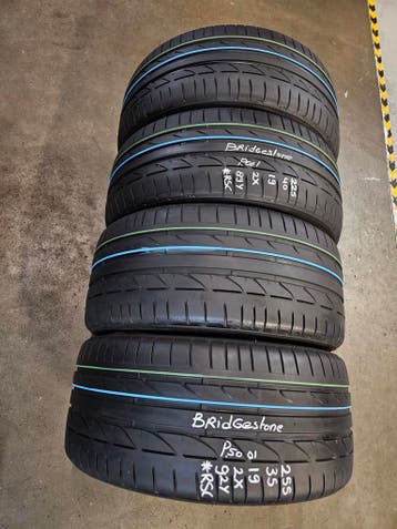 225/40/19--255/35/19 89/92Y BRIDGESTONE *RSC 7/6,3MM PROFIEL, Gebruikt, Band(en), Personenwagen, Ophalen