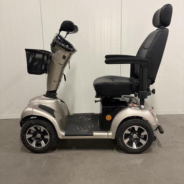 Scootmobiel Carpo 4 | Vermeiren (Vaste scootmobielen), Gebruikt, Ophalen of Verzenden, 16 km/u of meer, 46 km of meer