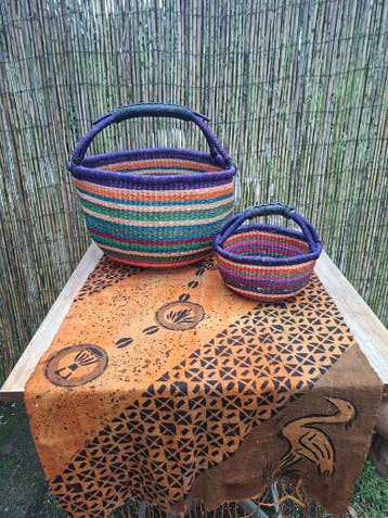 Juni 1+1 Fairtrade  Bolgamand xl / baby mand, Huis en Inrichting, Woonaccessoires | Schalen en Manden, Mand, Rond, Nieuw, Ophalen of Verzenden