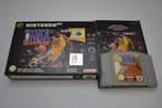 Kobe Bryant in NBA Courtside (N64 NFAH CIB), Verzenden, Zo goed als nieuw