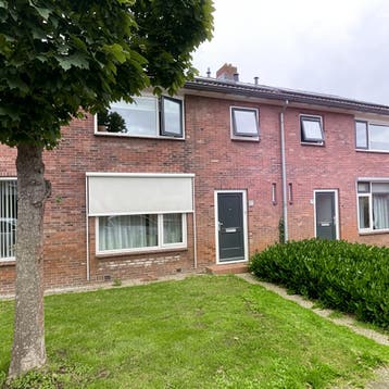 Huis gevonden in of bij Oude-tonge, 50 m² of meer