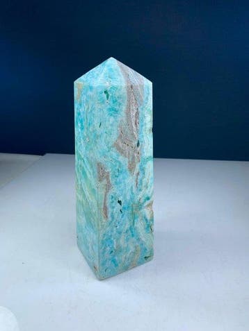 aragoniet toren/obelisk - Hoogte: 25.2 cm - Breedte: 8 cm-