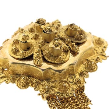 Antiek gouden broche van een mutsenbel, Ophalen of Verzenden, Gebruikt, Goud, Goud
