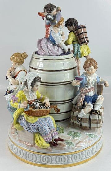 Meissen - Beeldje - “Weinernte” Grape Harvest Figural Group