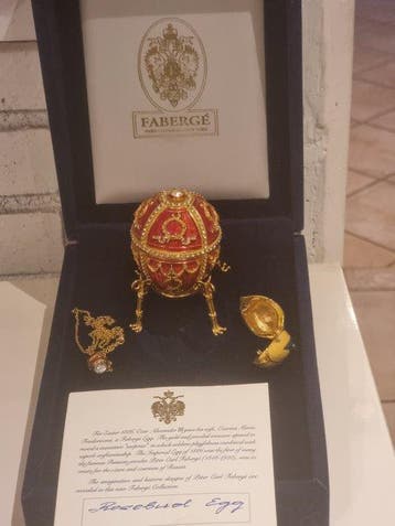 Fabergé ei - Fabergé-stijl - Imperiaal - Emaille, Verguld