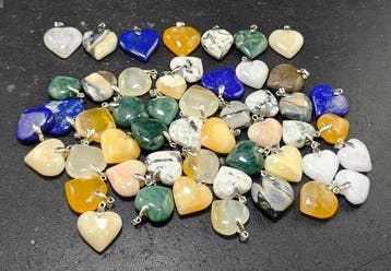 Edelstenen en Kristallen - Toermalijnkwarts, Jade, Calciet,