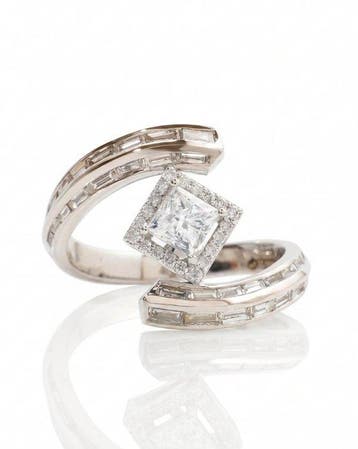 Statement ring - 14 karaat Witgoud - 1.24ct. tw. Diamant