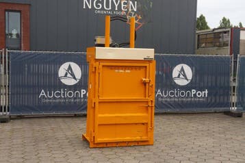Veiling: Verticale balenpers Bramidan B16 Elektrisch 2007, Zakelijke goederen, Agrarisch | Werktuigen, Ophalen, Akkerbouw, Oogstmachine