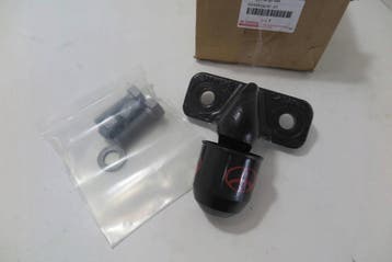trekhaak complete Toyota Hilux VIII PZ408-00551-01, Verzenden, Gebruikt