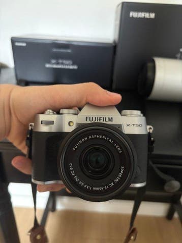 Fujifilm X-T50 + XC 15–45mm Spiegelloze camera, Nieuw