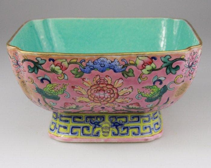 Kom - Porselein - Chinees Famille Rose-kom, Antiek en Kunst, Antiek | Overige Antiek