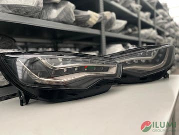 AUDI RS6 VOLL LED KOPLAMP R L KPL 4G0941034F,4G0941033F, Verzenden, Gebruikt, Audi