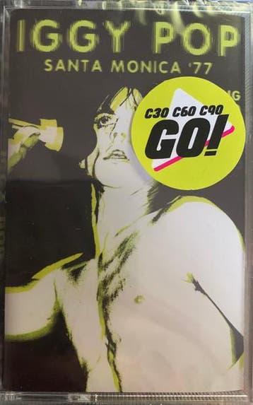 cassettebandjes - Iggy Pop - eaturing David Bowie â San., Verzenden, Zo goed als nieuw