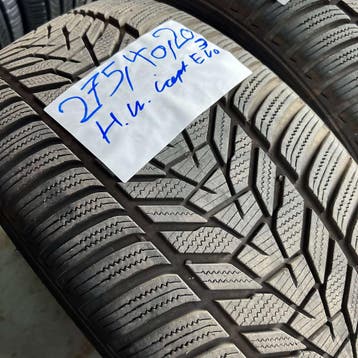 2 x Hankook Winter i*cept evo 275-40-20 Winterbanden 8mm, Auto-onderdelen, Banden en Velgen, Gebruikt, 275 mm, Band(en), Personenwagen