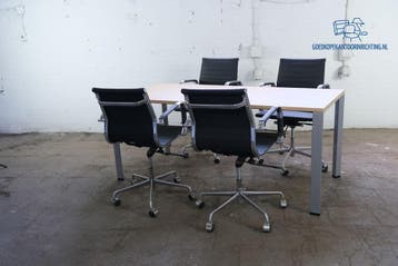 Tweedehands Ahrend vergadertafel ahorn 180x80 cm zilvergrijs, Zakelijke goederen, Kantoor en Winkelinrichting | Kantoormeubilair en Inrichting