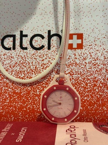 Swatch - Royal Pop - Zonder minimumprijs - Unisex - 2022, Nieuw