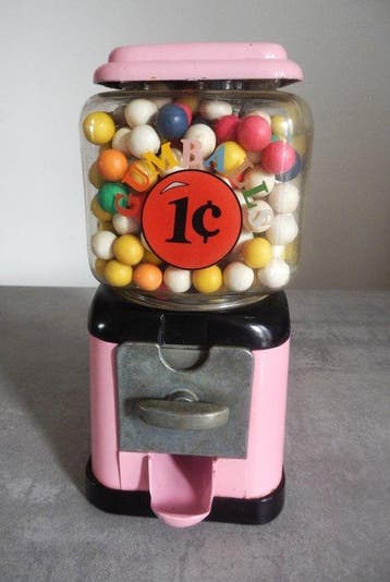 Continental Gum of Canada - Kauwgomballenmachine