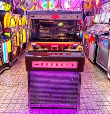Sound Leisure Rocket Long Player Jukebox (LPs), Ophalen, Gebruikt