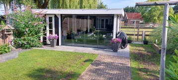Tuinhuis Tupina dakafmeting 750x380 cm., Verzenden, Nieuw, Tuinhuis, Met overkapping