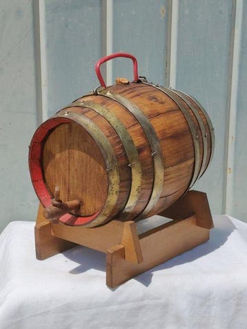 Vat - eikenhout - Oud eikenhouten vat met ijzeren ringen en
