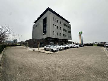 Kantoorruimte te huur Venlo Venrayseweg 182, Huur, Kantoorruimte
