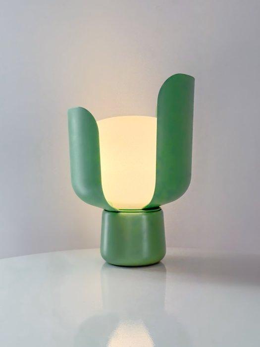 Fontana Arte - Andreas Engesvik - Tafellamp - BLOM -, Antiek en Kunst, Curiosa en Brocante