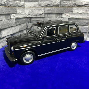 Minichamps 1:18 - Modelauto - London Taxi FX4 Fairway 1989, Nieuw