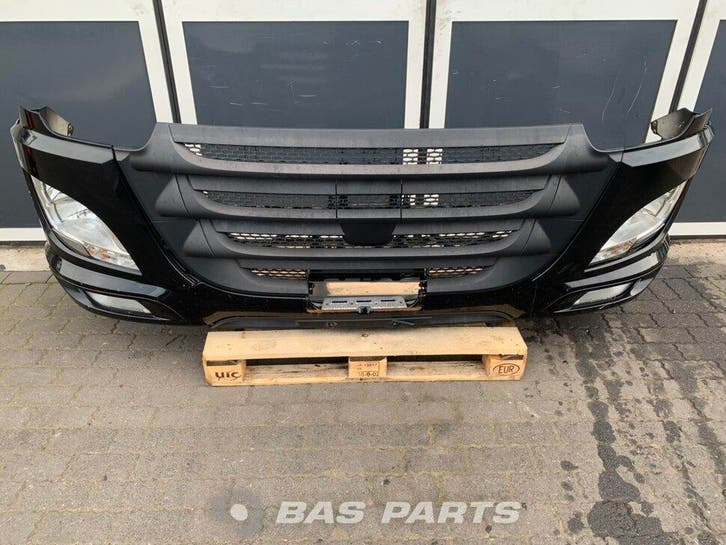 Bumper DAF CF Euro 6 1837644, Auto-onderdelen, Vrachtwagen-onderdelen, Gebruikt, DAF, Carrosserie en Plaatwerk, Ophalen