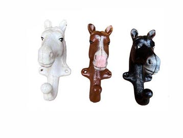 Decoratief ornament (3) - Paar van 3 paardenhaken