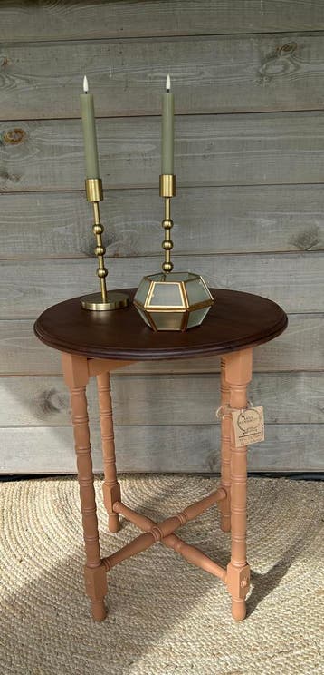 Sfeervol vintage bijzettafeltje, 45 tot 60 cm, Verzenden, Rond, Zo goed als nieuw