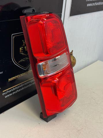 Toyota Pro- Ace bj.2018 achterlicht links art.9808243180, Gebruikt, Toyota