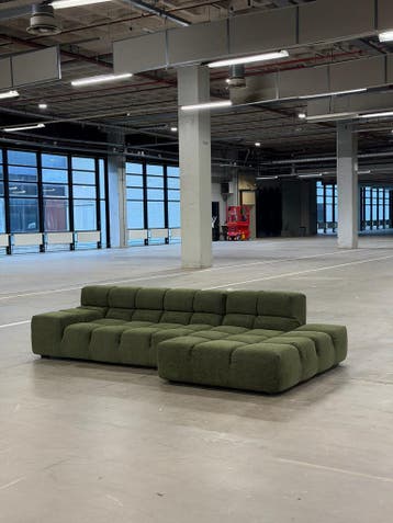 B&B Italia Tufty Time Bank | Groen | NIEUWSTAAT + Garantie, 250 tot 300 cm, 125 tot 150 cm, Ophalen of Verzenden, Zo goed als nieuw
