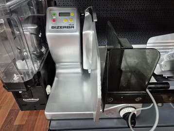 ONLINE VEILING Bizerba snijmachine goed werkend, Gebruikt, Bakkerij en Slagerij
