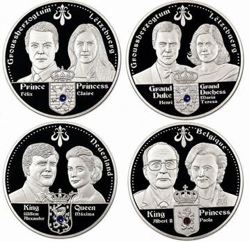 Europa. Silver Plated Medals (4) Royal Dynasties -