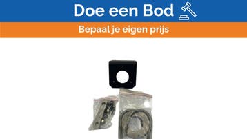 Bieden: Cobham Adjustable Marine Antenna Mount, Ophalen of Verzenden, Nieuw, Kabel of Apparatuur