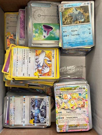 Pokémon Bulk kaarten 30th Anniversary, 25th Anniversary,, Nieuw